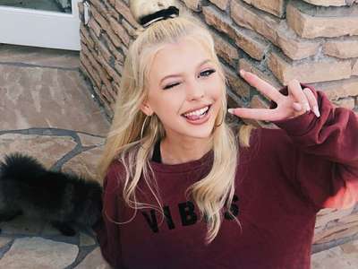 RUDA profile sexy photo